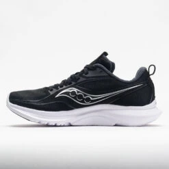 Saucony Kinvara 13 Men's Black/Silver 9 Saucony Kinvara 13 Men's Black/Silver -BROOKS Store 047971 1
