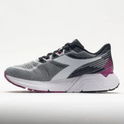 Diadora Mythos Blushield Vigore Women's Silver/Black/White -BROOKS Store 048600 1