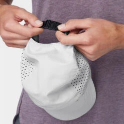 On Running On Lightweight Cap -BROOKS Store 055914 017 2