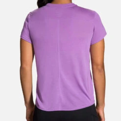 Brooks Distance Graphic Short Sleeve Women's (2020) 23 Brooks Distance Graphic Short Sleeve Women's (2020) -BROOKS Store 056802 584 2