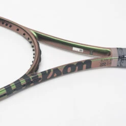 Wilson Blade 98 (16x19) V8 -BROOKS Store 102845 3