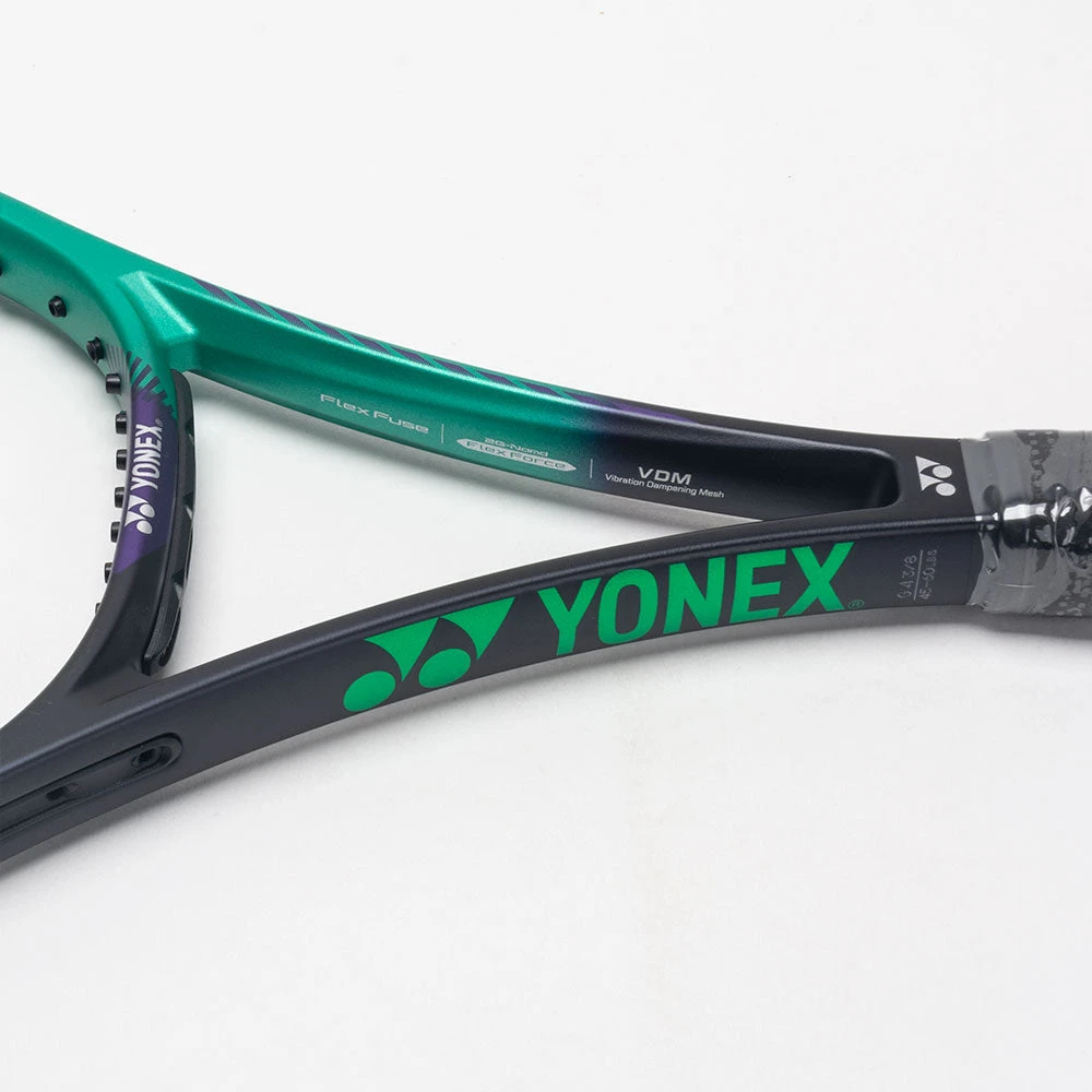 Yonex VCORE Pro 97H 330g Green/Purple 5 Yonex VCORE Pro 97H 330g Green/Purple - Image 3