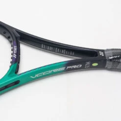 Yonex VCORE Pro 97H 330g Green/Purple 9 Yonex VCORE Pro 97H 330g Green/Purple -BROOKS Store 102860 4