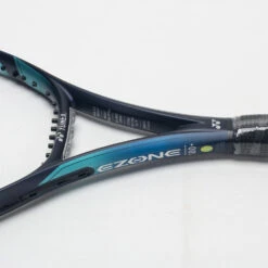 Yonex EZONE 100+ 300g Sky Blue -BROOKS Store 102886 4