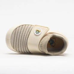 Jbrds Stand2Walk -BROOKS Store 121402 3 2