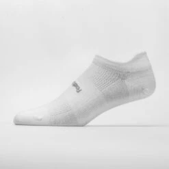Feetures High Performance Ultra Light Cushion No Show Tab Socks -BROOKS Store 650365 wht 1