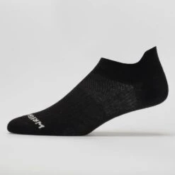 WrightSock Double Layer Coolmesh II No Show Tab Socks 24 WrightSock Double Layer Coolmesh II No Show Tab Socks -BROOKS Store 650625 03 1