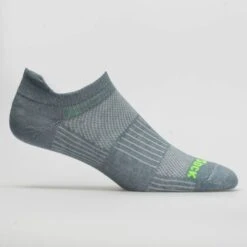 WrightSock Double Layer Coolmesh II No Show Tab Socks 30 WrightSock Double Layer Coolmesh II No Show Tab Socks -BROOKS Store 650625 401 2
