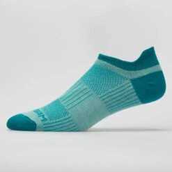 WrightSock Double Layer Coolmesh II No Show Tab Socks 41 WrightSock Double Layer Coolmesh II No Show Tab Socks -BROOKS Store 650625 601 1