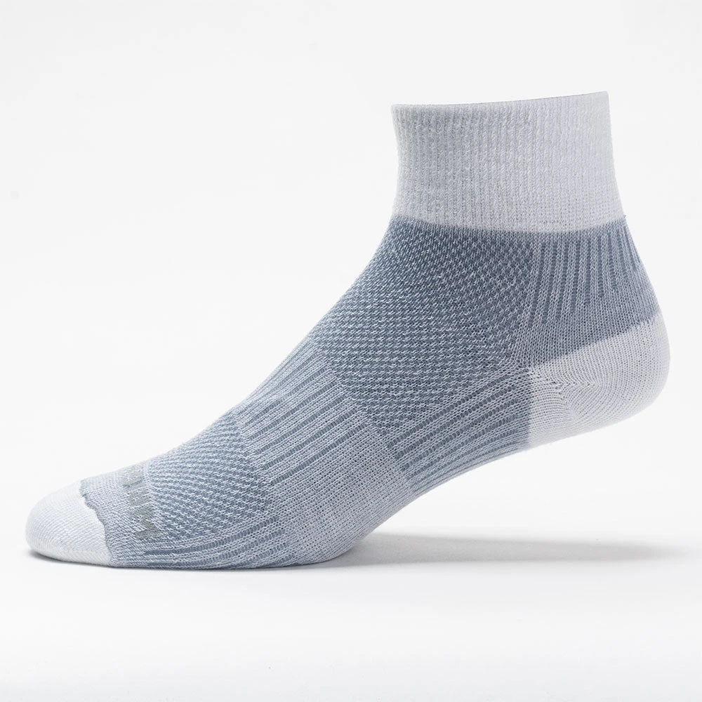 WrightSock Double Layer Coolmesh II Quarter Socks 11 WrightSock Double Layer Coolmesh II Quarter Socks - Image 9