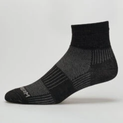 WrightSock Double Layer Coolmesh II Quarter Socks 24 WrightSock Double Layer Coolmesh II Quarter Socks -BROOKS Store 651002 530 1